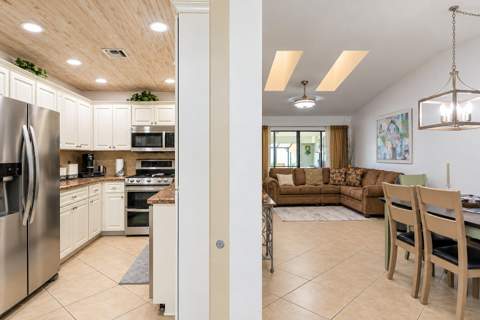 4550 Biddeford Avenue #38, West Palm Beach FL - photo 8 of 50