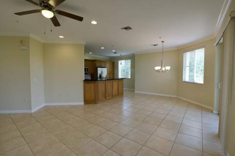 3055 NW 126th Avenue #321, Sunrise FL - photo 7 of 33