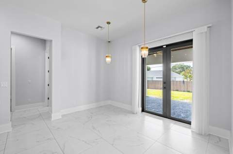 298 SW Statler Avenue, Port St. Lucie FL - photo 21 of 74