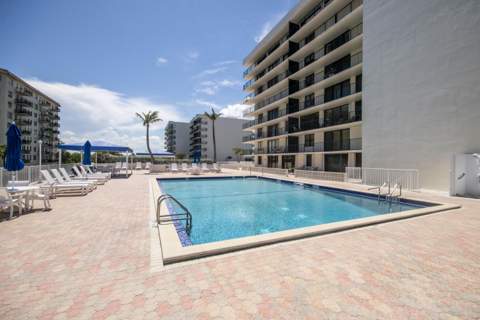 3460 S Ocean Boulevard #114, Palm Beach FL - photo 17 of 35