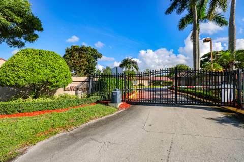 3257 Inverrary Boulevard, Lauderhill FL - photo 22 of 23