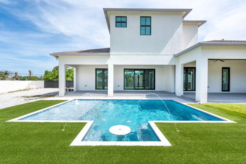 4 bedroom Single Family Residence at 298 SW Statler Avenue, Port St Lucie Section 18, Port St. Lucie — photo 3