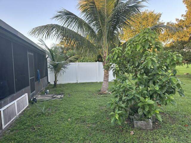 3 bedroom Single Family Residence at 5121 Arbor Glen Circle, Arbor Glen 1, Greenacres — photo 3