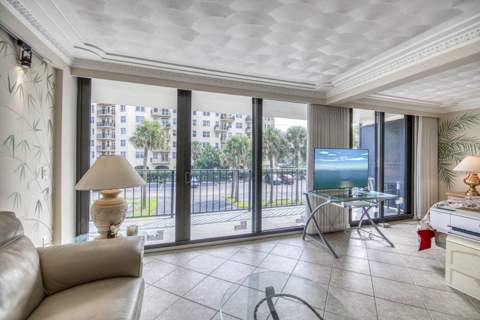3460 S Ocean Boulevard #114, Palm Beach FL - photo 9 of 35