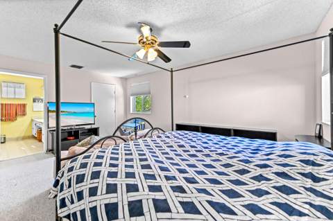9838 Robins Nest Road, Boca Raton FL - photo 22 of 41