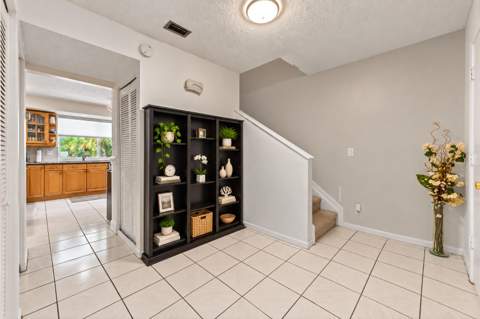 9838 Robins Nest Road, Boca Raton FL - photo 18 of 41