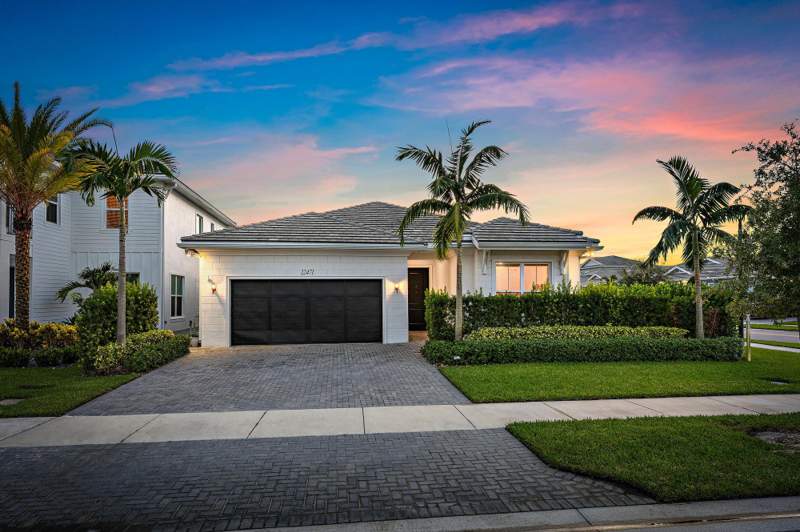 4 bedroom Single Family Residence at 12471 Nautilus Circle, Avenir Site Plan 1 Pod, Palm Beach Gardens — photo 2