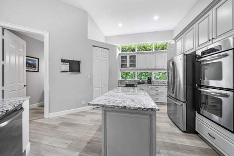 6152 NW 121st Avenue, Coral Springs FL - photo 17 of 71