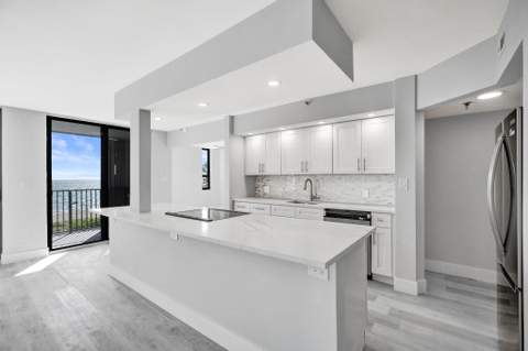 1500 N Ocean Boulevard #305, Pompano Beach FL - photo 18 of 62