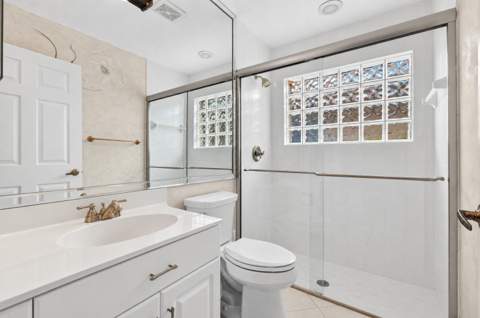 6549 Sun River Road, Boynton Beach FL - photo 17 of 36