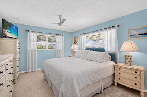 842 Meadowlark Lane, Delray Beach FL - photo 9 of 30