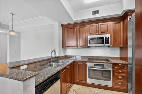 1660 Renaissance Commons Boulevard #2208, Boynton Beach FL - photo 8 of 68
