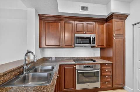 1660 Renaissance Commons Boulevard #2208, Boynton Beach FL - photo 9 of 68