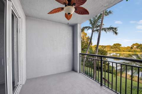1660 Renaissance Commons Boulevard #2208, Boynton Beach FL - photo 18 of 68