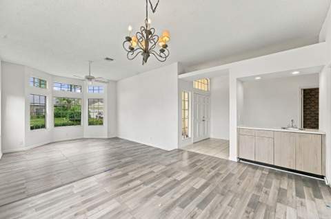 1015 Lake Breeze Drive, Wellington FL - photo 11 of 57