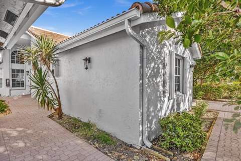 5190 Sabal Gardens Lane #6, Boca Raton FL - photo 6 of 42