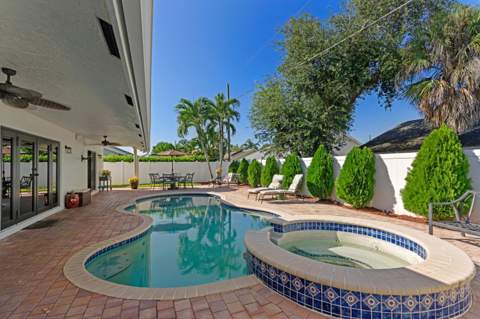7969 W Country Club Boulevard, Boca Raton FL - photo 24 of 53