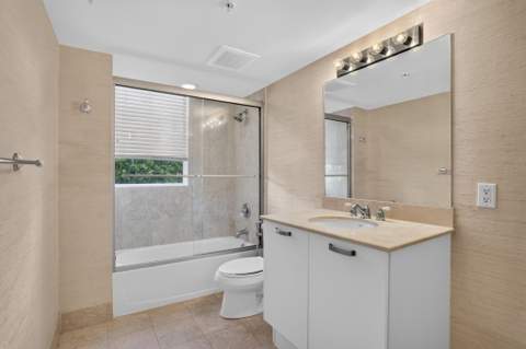 2011 N Ocean Boulevard #205, Fort Lauderdale FL - photo 13 of 34