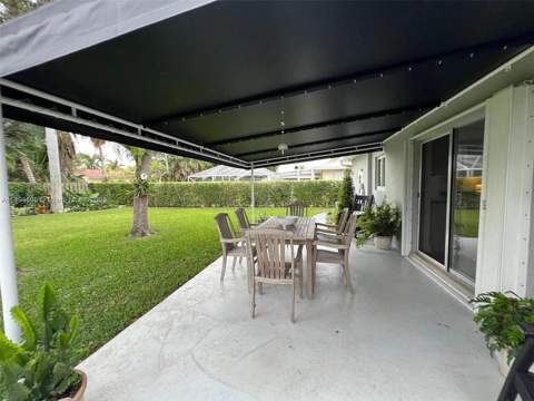 330 Cascade Lane, Palm Beach Shores FL - photo 7 of 14