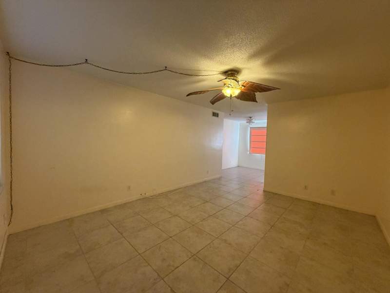 1 bedroom Condominium at 900 Tallwood Avenue #107, Arrowwood Condo, Hollywood — photo 5