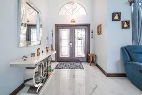 18438 NW 11th Street, Pembroke Pines FL - photo 7 of 47