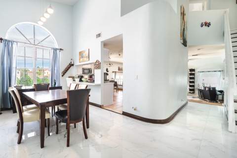 18438 NW 11th Street, Pembroke Pines FL - photo 11 of 47