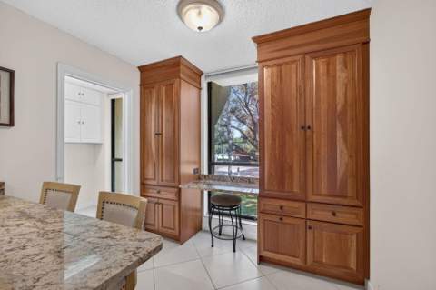 5344 Woodland Lakes Drive #225, Palm Beach Gardens FL - photo 23 of 62