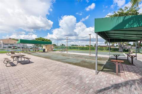6890 Royal Palm Boulevard #101H, Margate FL - photo 24 of 26