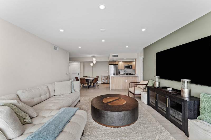 2 bedroom Condominium at 99 SE Mizner Boulevard #627, Palmetto Place Condo, Boca Raton — photo 3