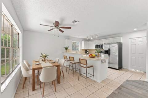 1015 Lake Breeze Drive, Wellington FL - photo 18 of 57