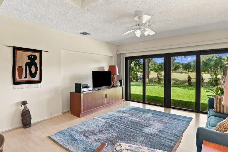 2 bedroom Condominium at 1101 Saint Andrews Road #4, Townhouses Of Emerald Hills, Hollywood — photo 5