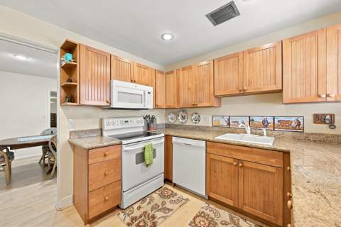 1101 Saint Andrews Road #4, Hollywood FL - photo 15 of 42