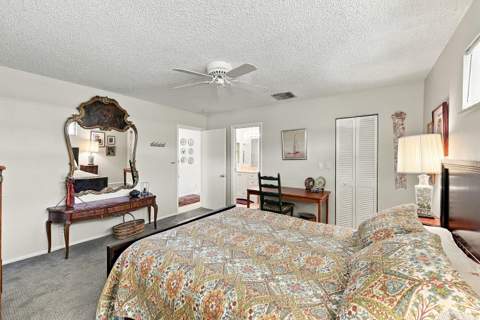 1101 Saint Andrews Road #4, Hollywood FL - photo 22 of 42