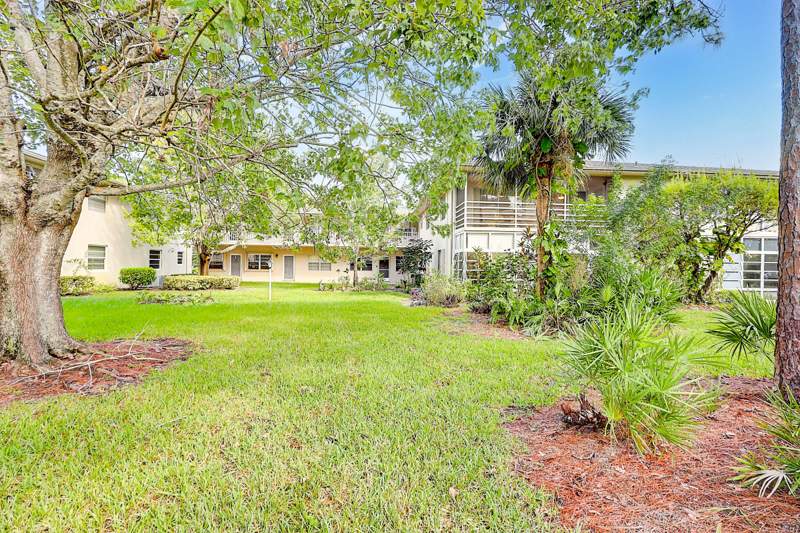 2 bedroom Condominium at 33 Lake Vista Trail #206, Vista St Lucie Buildings 9 Thru 20, Port St. Lucie — photo 4