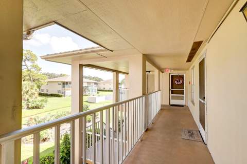 33 Lake Vista Trail #206, Port St. Lucie FL - photo 7 of 38