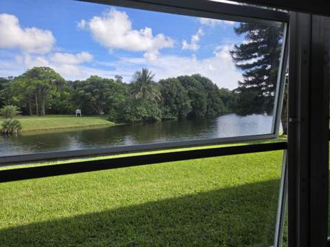 1004 Newport G #1004, Deerfield Beach FL - photo 22 of 33