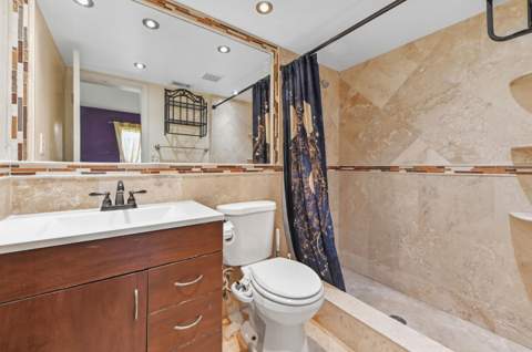 7903 NW 69th Avenue, Tamarac FL - photo 16 of 27