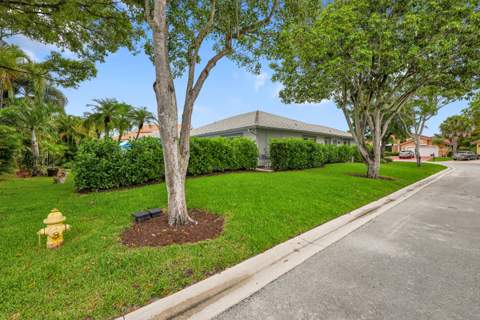 2100 Oakmont Terrace, Coral Springs FL - photo 19 of 61