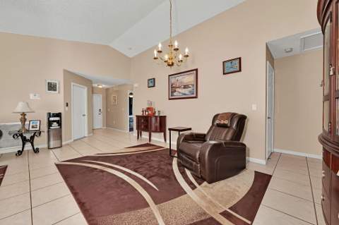 7757 NW 25th Street, Margate FL - photo 7 of 37