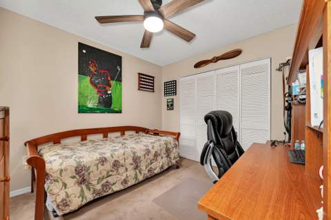7757 NW 25th Street, Margate FL - photo 12 of 37