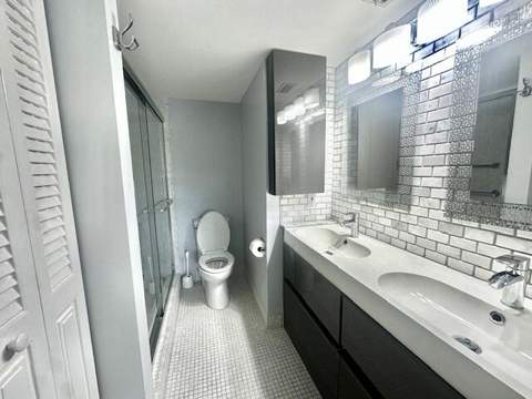 3033 Hythe B, Boca Raton FL - photo 10 of 52