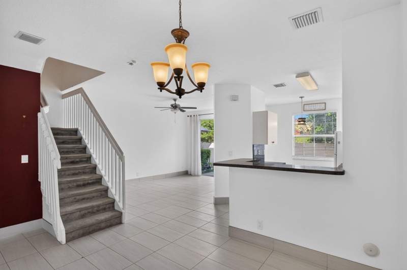 3 bedroom Townhouse at 4040 NW 90th Way, Beulah Pentecostal, Sunrise — photo 5