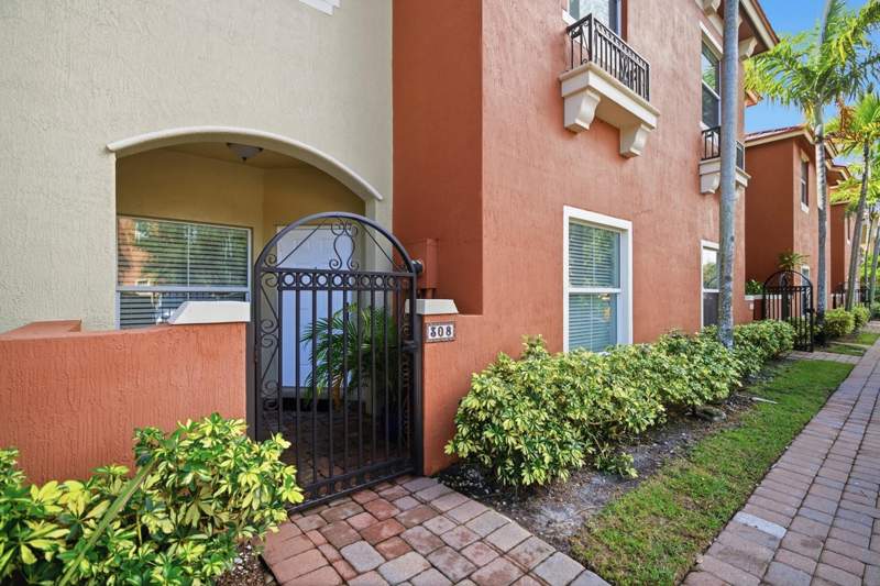 3 bedroom Townhouse at 308 Lake Monterey Circle, Monterey Bay Pud, Boynton Beach — photo 5