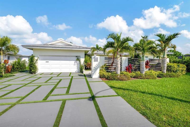 3 bedroom Single Family Residence at 4907 Holly Drive, Woodlands Sec One-Phase One, Tamarac — photo 2