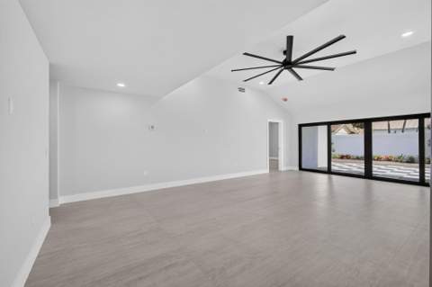 325 Leeward Drive, Jupiter FL - photo 13 of 61