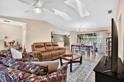 755 SW Tupper Lane, Port St. Lucie FL - photo 18 of 55