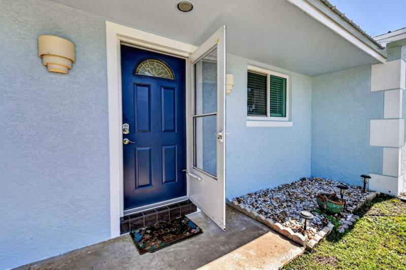 4 bedroom Single Family Residence at 19005 SE Southgate Drive, Southgate, Tequesta — photo 3