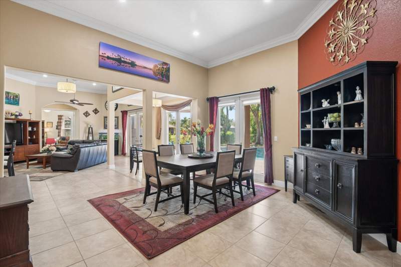 4 bedroom Single Family Residence at 10888 NW 67th Place, Parkland Isles, Parkland — photo 3