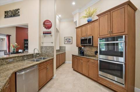 10888 NW 67th Place, Parkland FL - photo 10 of 41