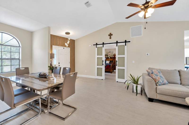3 bedroom Single Family Residence at 2268 SE Longhorn Avenue, Port St Lucie Section 30, Port St. Lucie — photo 4